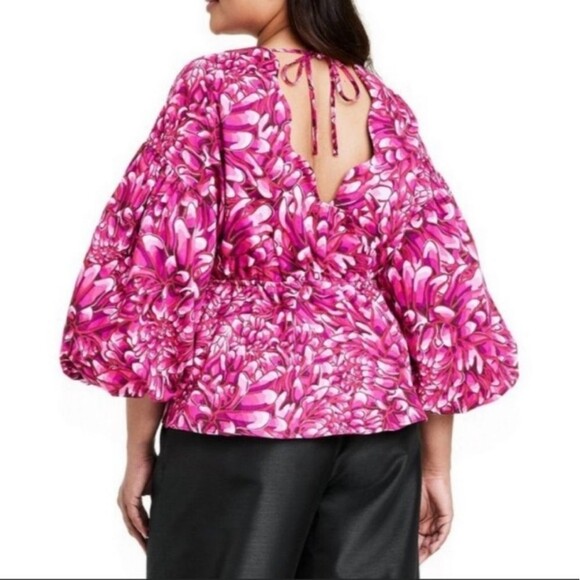 Kika Vargas x Target Women's Mum Floral Scallop Back Blouse Size Medium - Picture 2 of 8